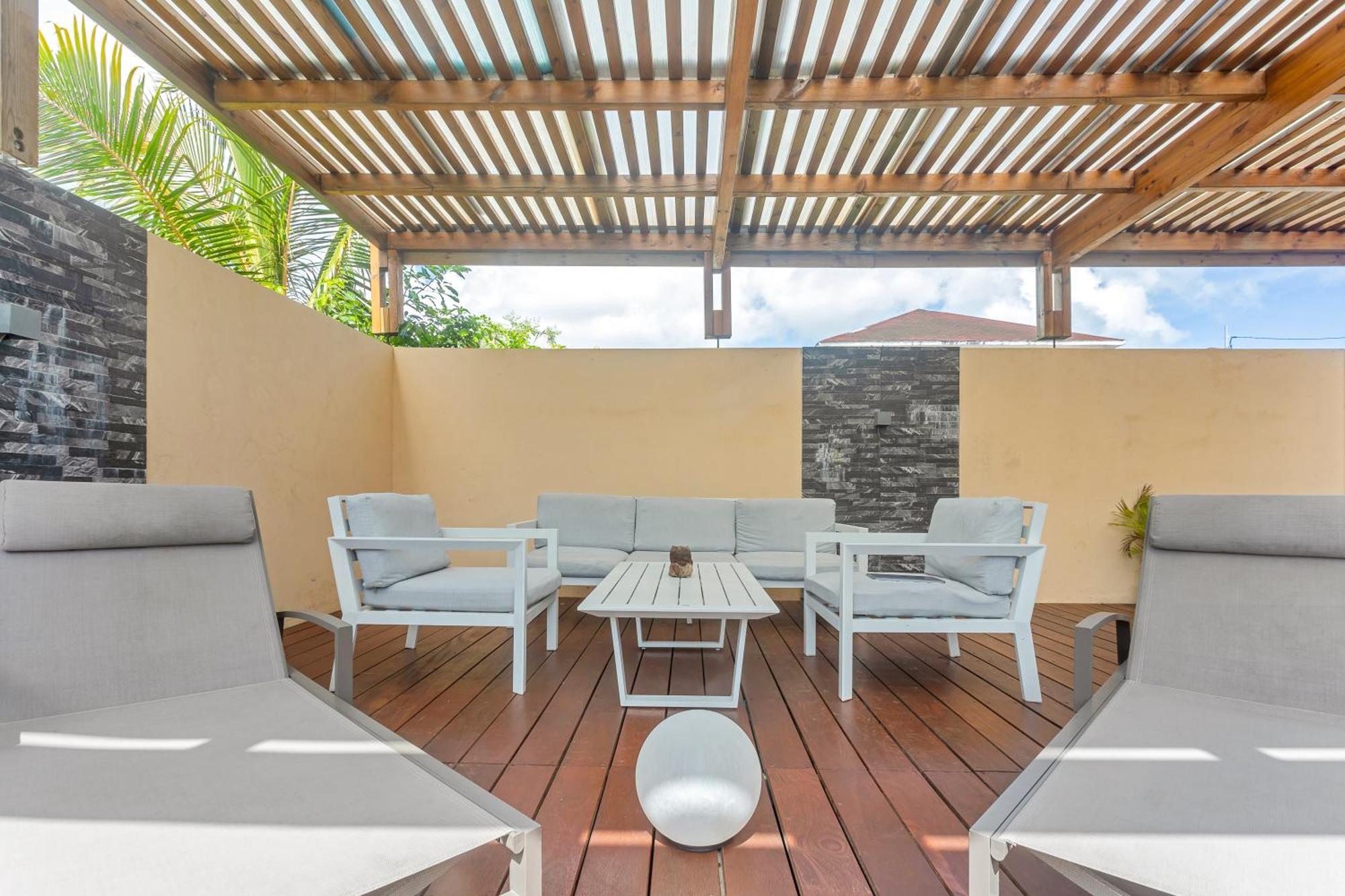 Villa Jasmin Standing Piscine Chauffee 4 Ch 9 Pers Baie-Mahault Ngoại thất bức ảnh